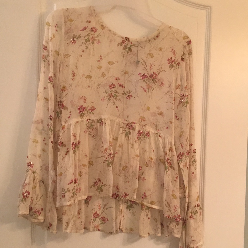 Women’s blouse